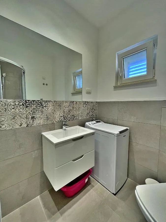 Apartments Ursula Trogir